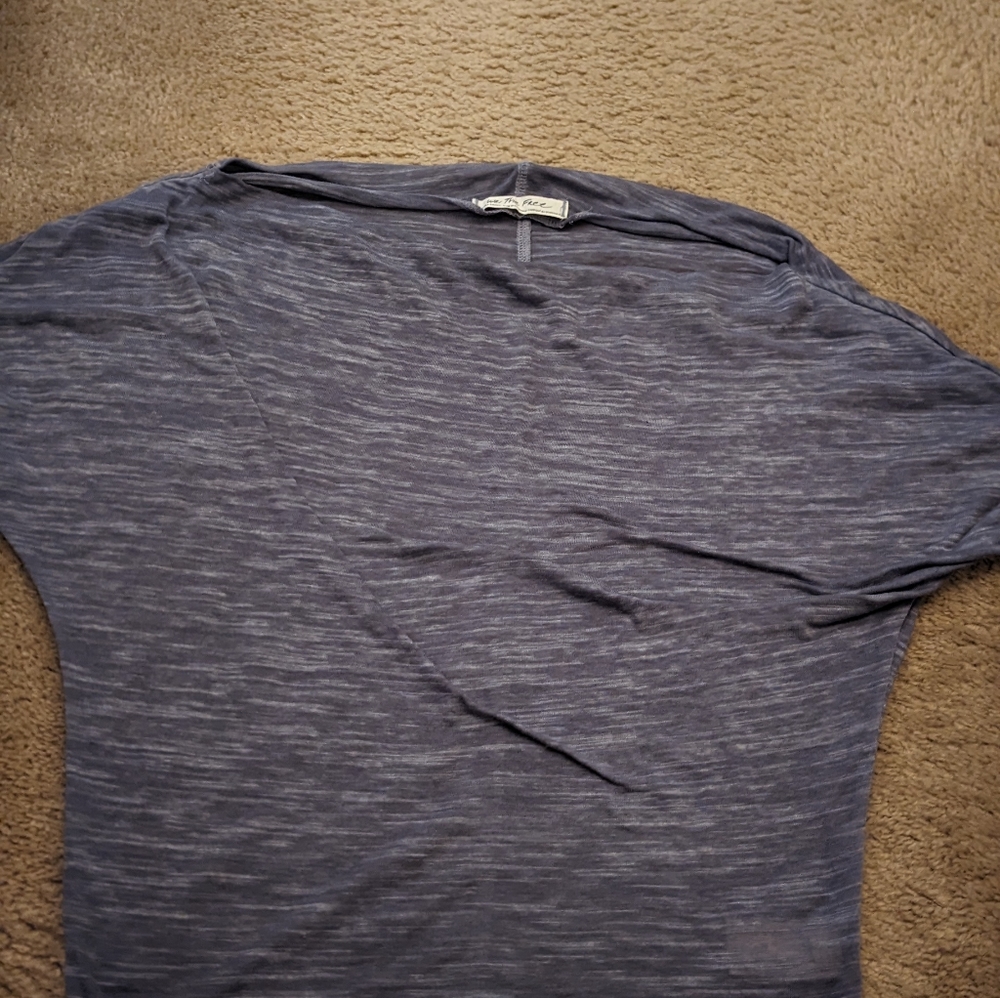 We the free tapered bottom top
